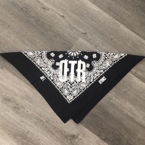 Beyoncé and Jay Z On The Run Tour Bandana